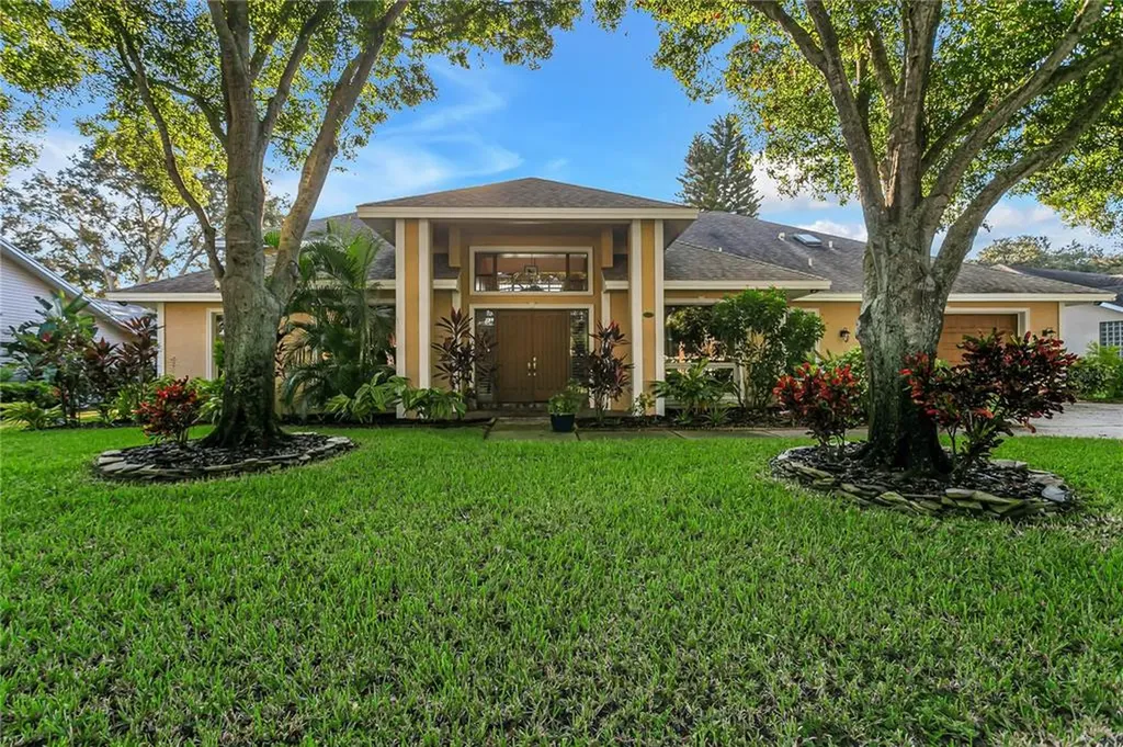 717 Weathersfield Drive Dunedin FL 34698