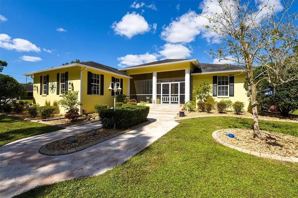 2326 Frederick Drive Venice FL 34292