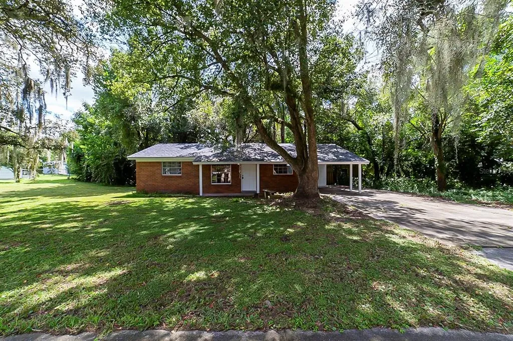 390 Brooklyn Avenue Orange City FL 32763