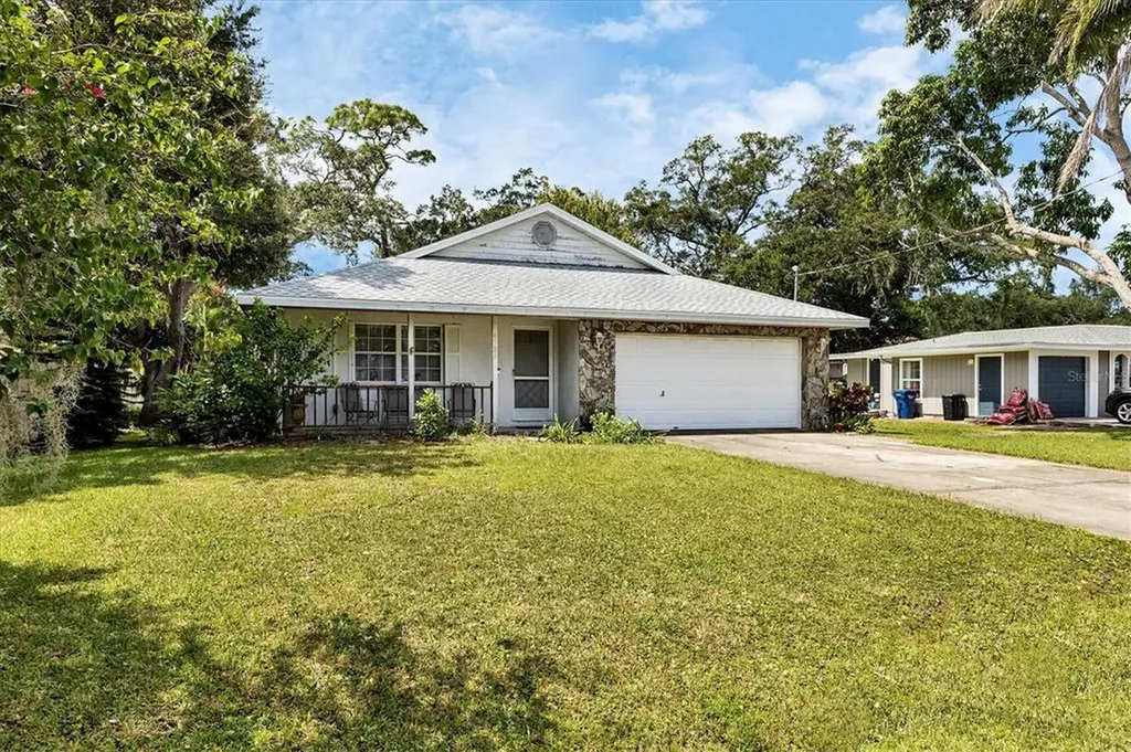 4528 60th Street Court W Bradenton FL 34210