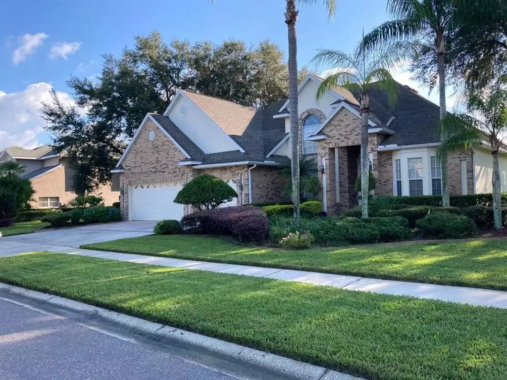 3818 S Nine Drive Valrico FL 33596
