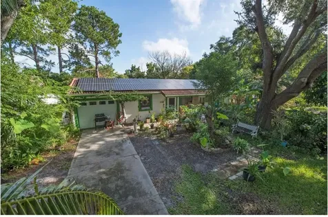 5111 Tavel Street Orlando FL 32821