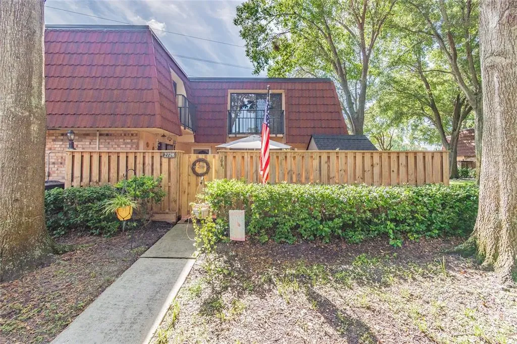 2728 11th Court Palm Harbor FL 34684
