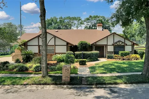 230 Coachmans Cove Altamonte Springs FL 32701