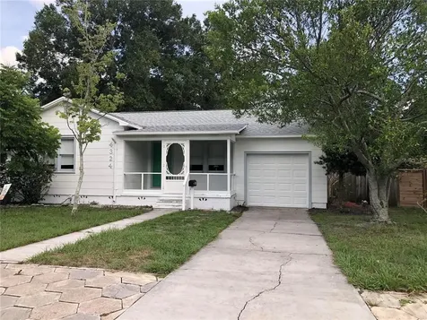 4324 Dartmouth Avenue N St Petersburg FL 33713