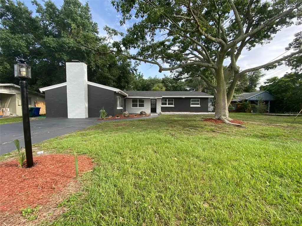 1330 Stately Oaks Drive NW Winter Haven FL 33881