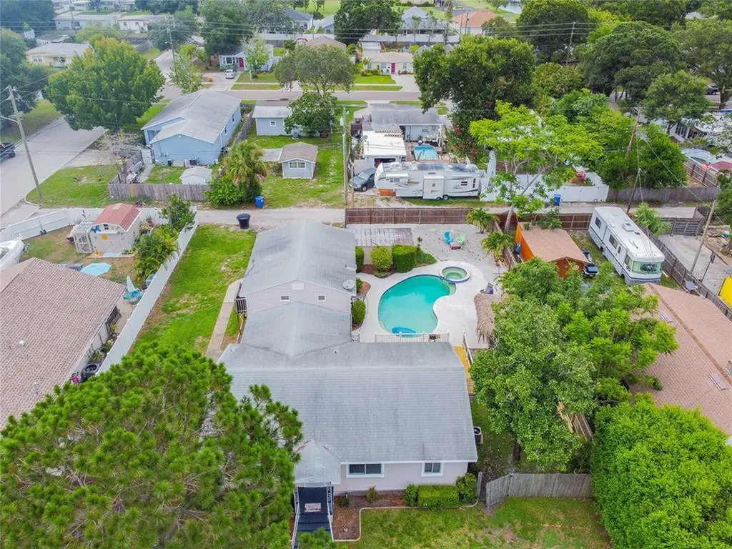 4247 11th Avenue N St Petersburg FL 33713