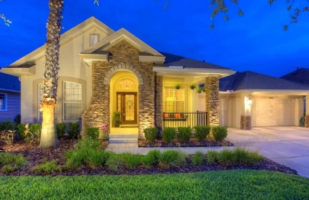 8704 Winsome Way Land O Lakes FL 34637