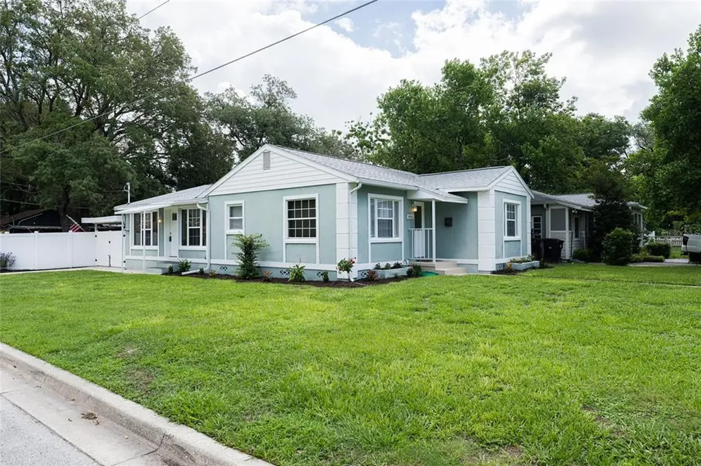 1803 Canton Street Orlando FL 32803