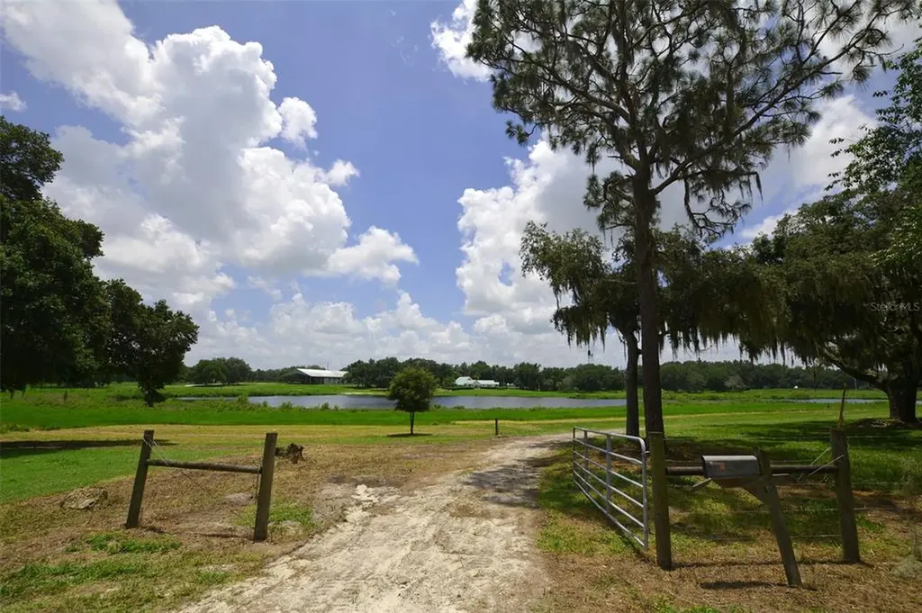595 Sunup Drive Bartow FL 33830