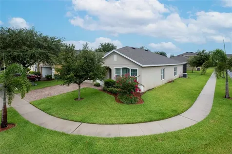 239 Granada Avenue Davenport FL 33837