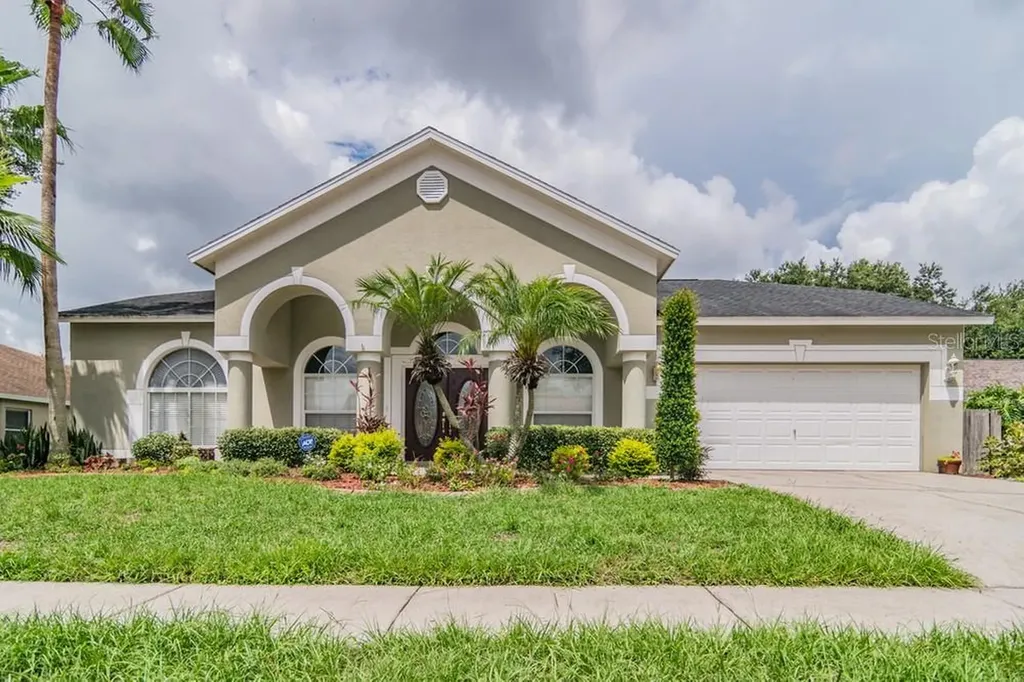 814 Sandcastle Circle Brandon FL 33511