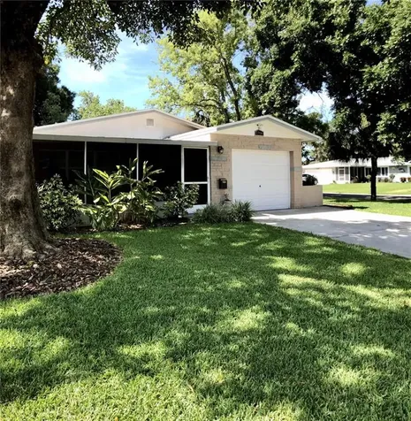 1700 Montana Avenue NE St Petersburg FL 33703