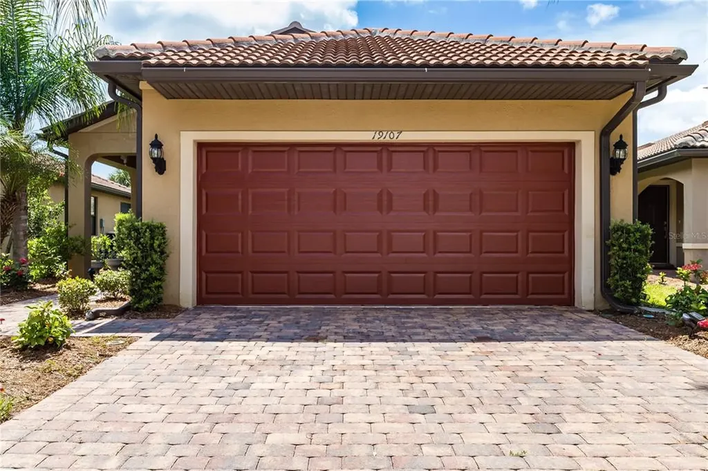 19107 Mangieri Street Venice FL 34293