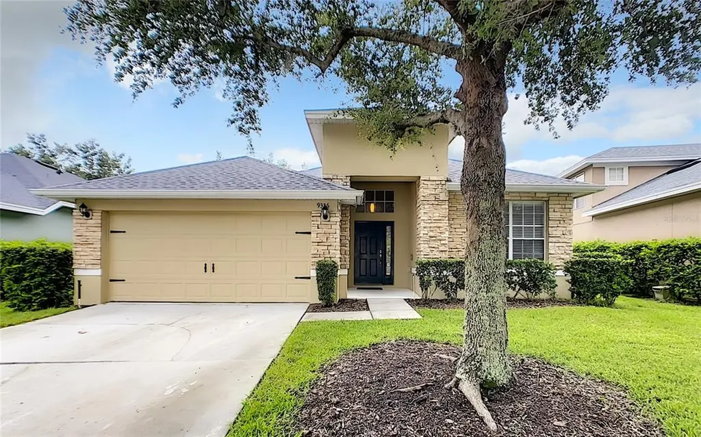 9356 Green Dragon Street Orlando FL 32827