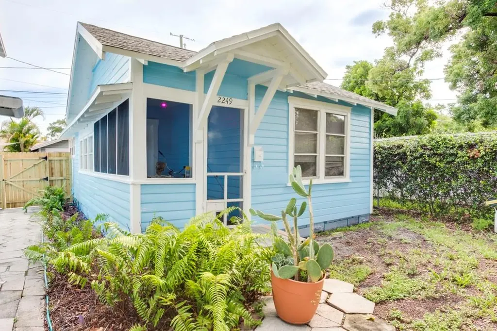 2249 4th Avenue N St Petersburg FL 33713