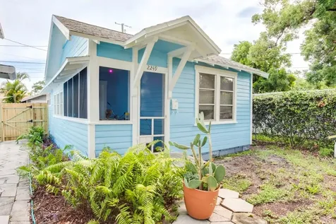 2249 4th Avenue N St Petersburg FL 33713