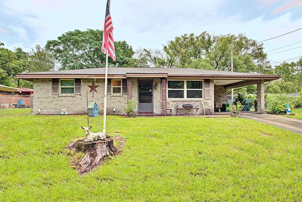 871 Pratt Street Deland FL 32720
