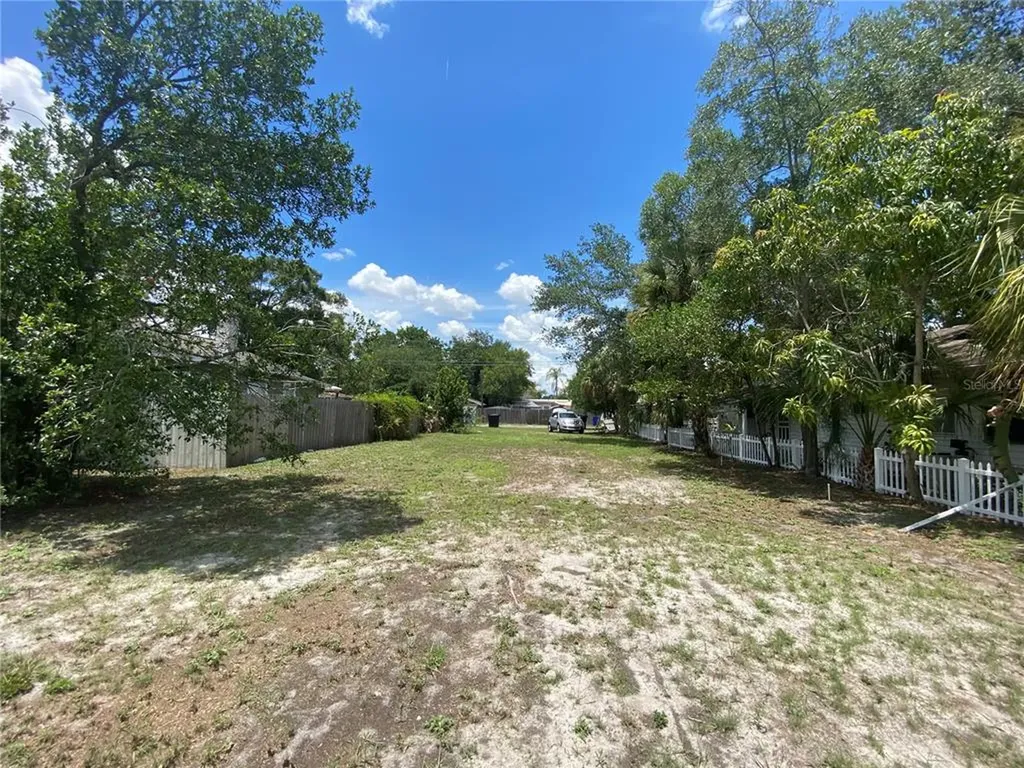 3835 2nd Avenue N St Petersburg FL 33713