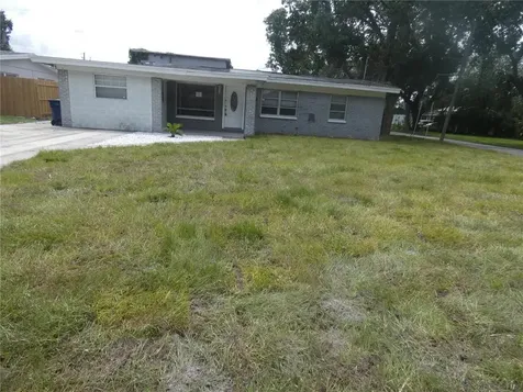 5008 N Tampania Avenue Tampa FL 33614