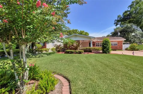 905 W Beacon Avenue Tampa FL 33603