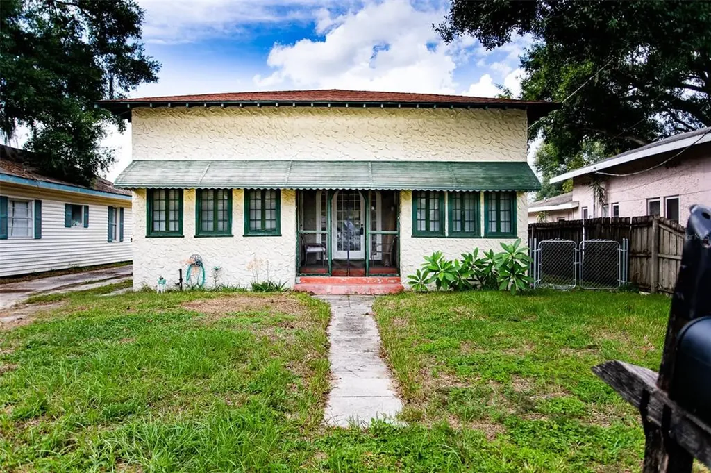 813 Avenue F NE Winter Haven FL 33881