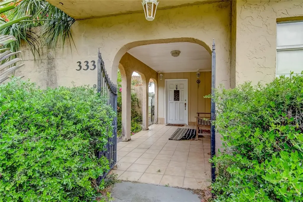 3339 Lake Padgett Drive Land O Lakes FL 34639