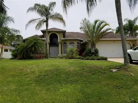 2491 W Price Boulevard North Port FL 34286
