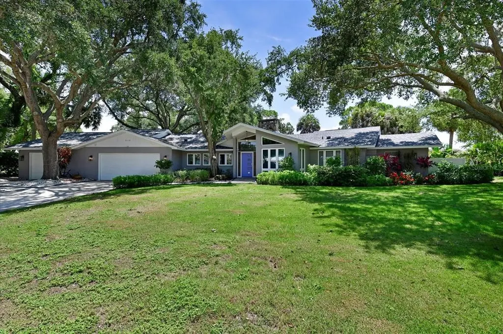 4114 Pinar Drive Bradenton FL 34210