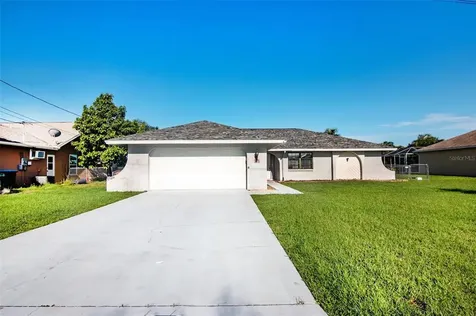 1518 SE 11th Avenue Cape Coral FL 33990
