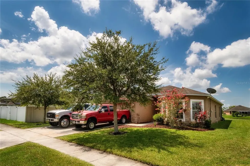 4514 Mackenzie Way Kissimmee FL 34758