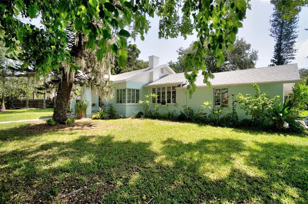 7420 6th Avenue NW Bradenton FL 34209