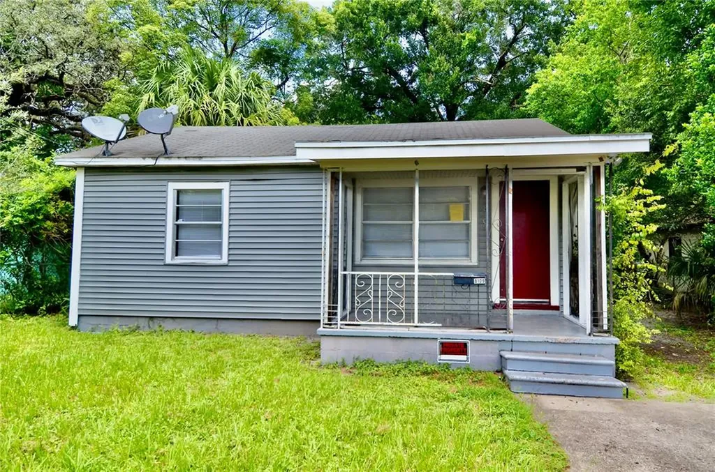8109 N Klondyke Street Tampa FL 33604