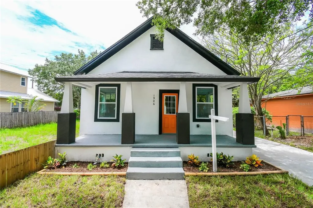 1906 W Spruce Street Tampa FL 33607