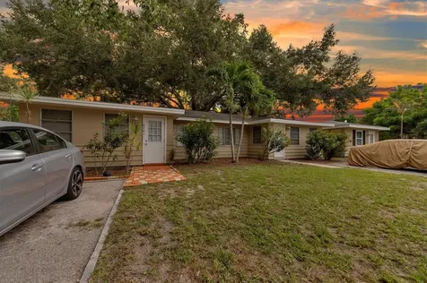 2741 Parma Street Sarasota FL 34231