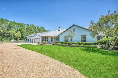 425 Fox Run Debary FL 32713