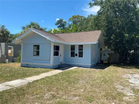 649 28th Avenue S St Petersburg FL 33705