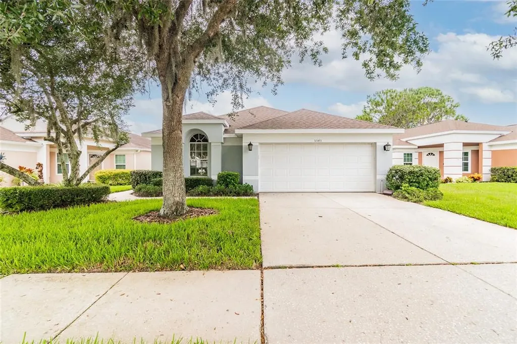 5545 Gallant Fox Court Wesley Chapel FL 33544