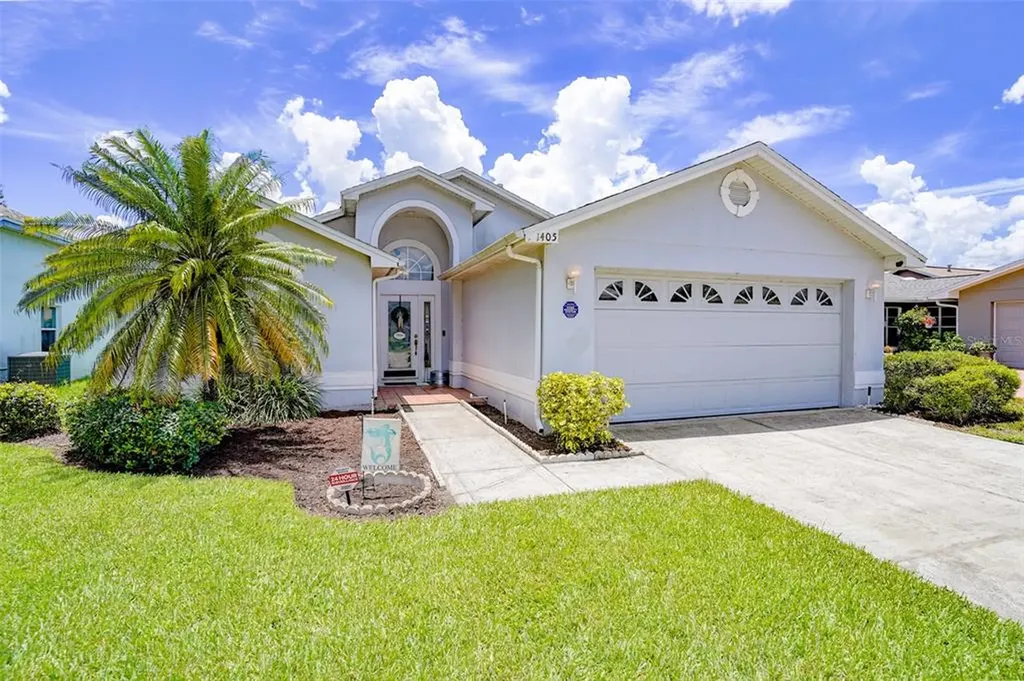 1405 Grand Cayman Circle Winter Haven FL 33884