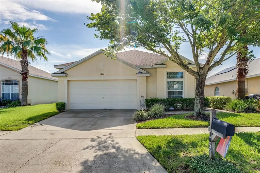 1022 Bloomingdale Drive Davenport FL 33897