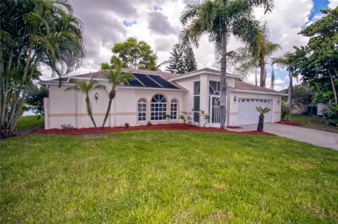 915 SW 1st Terrace Cape Coral FL 33991