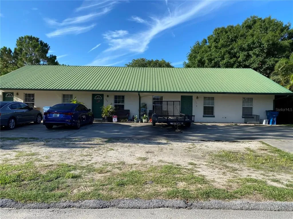 130 E F Street Frostproof FL 33843