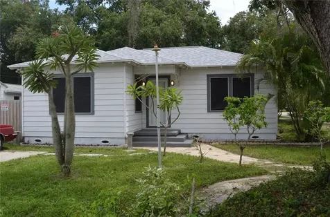 3646 7th Avenue N St Petersburg FL 33713