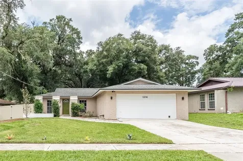 104 Euclid Avenue Seffner FL 33584