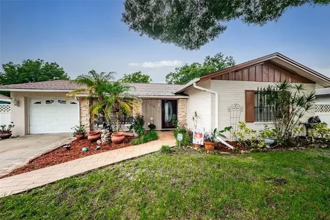 6814 Dover Court Tampa FL 33634