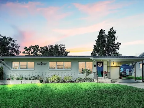 1516 Montcalm Street Orlando FL 32806