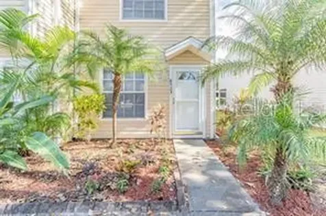 8523 J R Manor Drive Tampa FL 33634