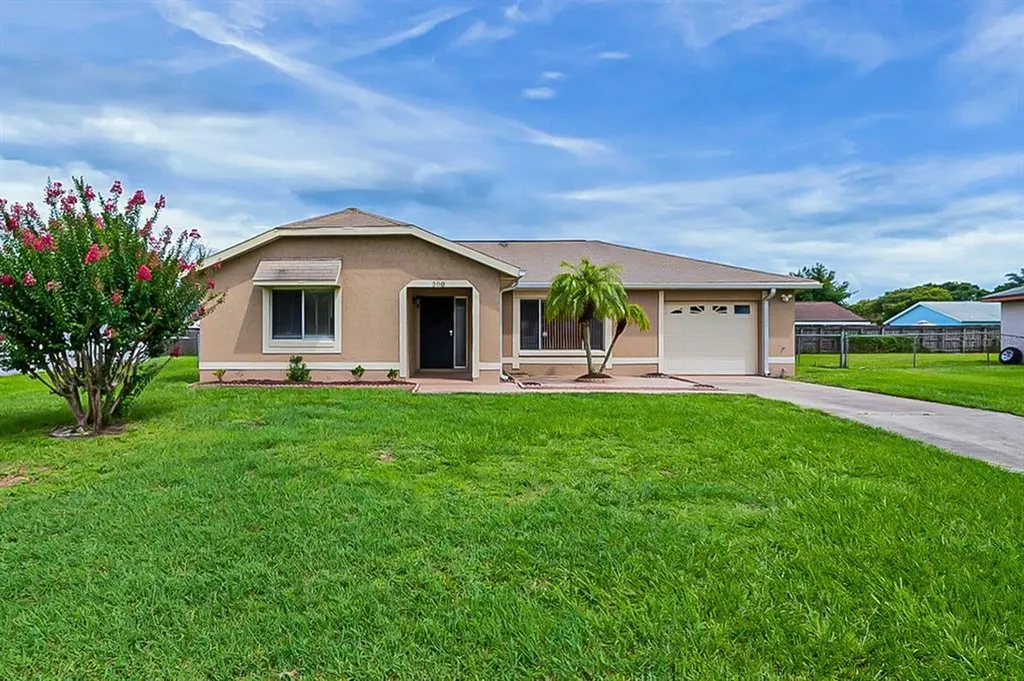 508 Royal Palm Drive Kissimmee FL 34743