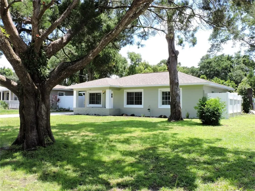 305 S Lakewood Drive Orlando FL 32803