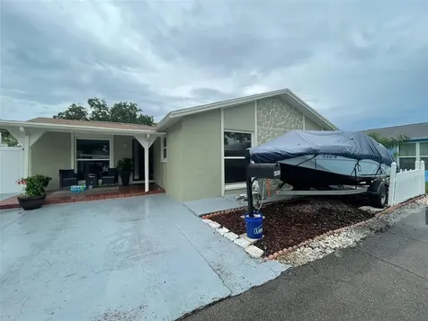 6403 Vineyard Court Tampa FL 33634